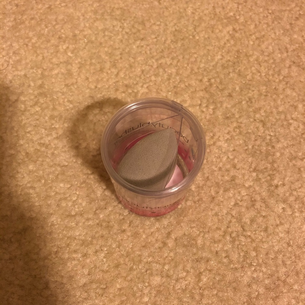 💎Micro.Mini Beauty Blender - Picture 2 of 2